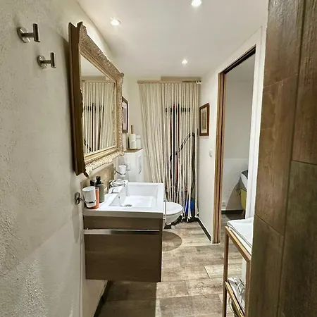 L'ecusson - Duplex With Exterior! * Montpellier