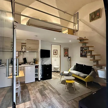 L'ecusson - Duplex With Exterior! * Montpellier